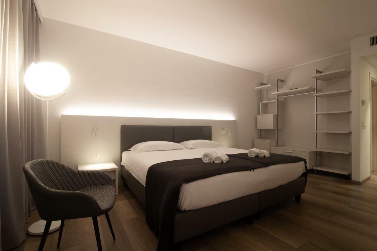 Hotel Albergo Milano Мендрісіо Екстер'єр фото