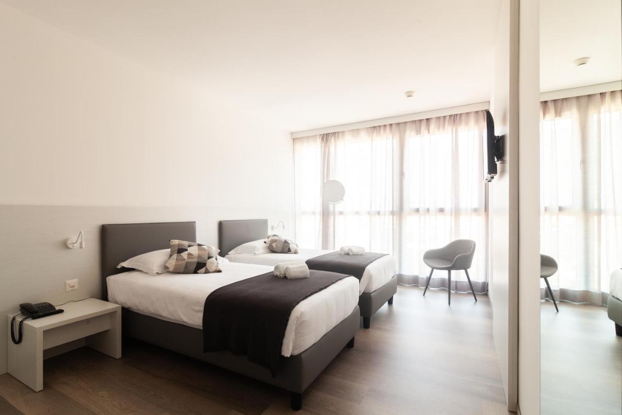 Hotel Albergo Milano Мендрісіо Екстер'єр фото