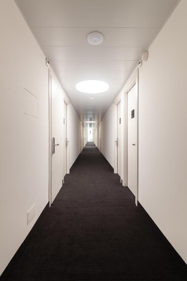 Hotel Albergo Milano Мендрісіо Екстер'єр фото